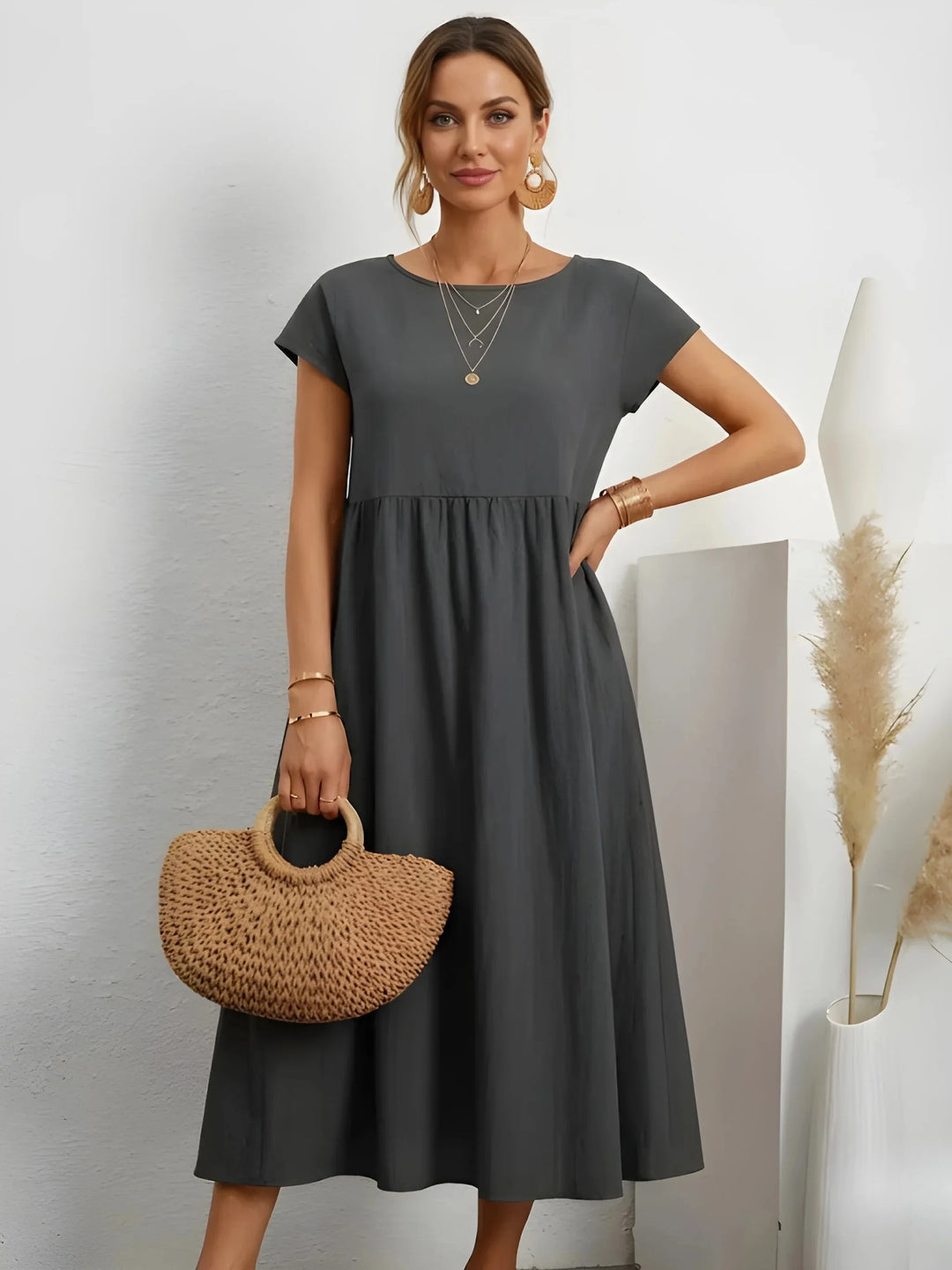 Damen Stilvolles, figurschmeichelndes Sommer-Maxikleid für mit bequemer Passform