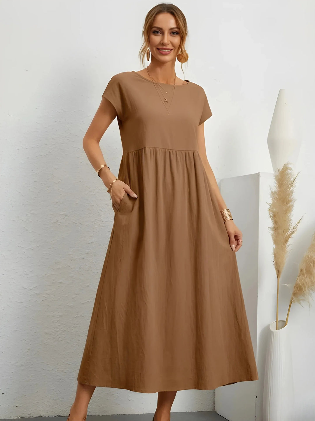 Damen Stilvolles, figurschmeichelndes Sommer-Maxikleid für mit bequemer Passform