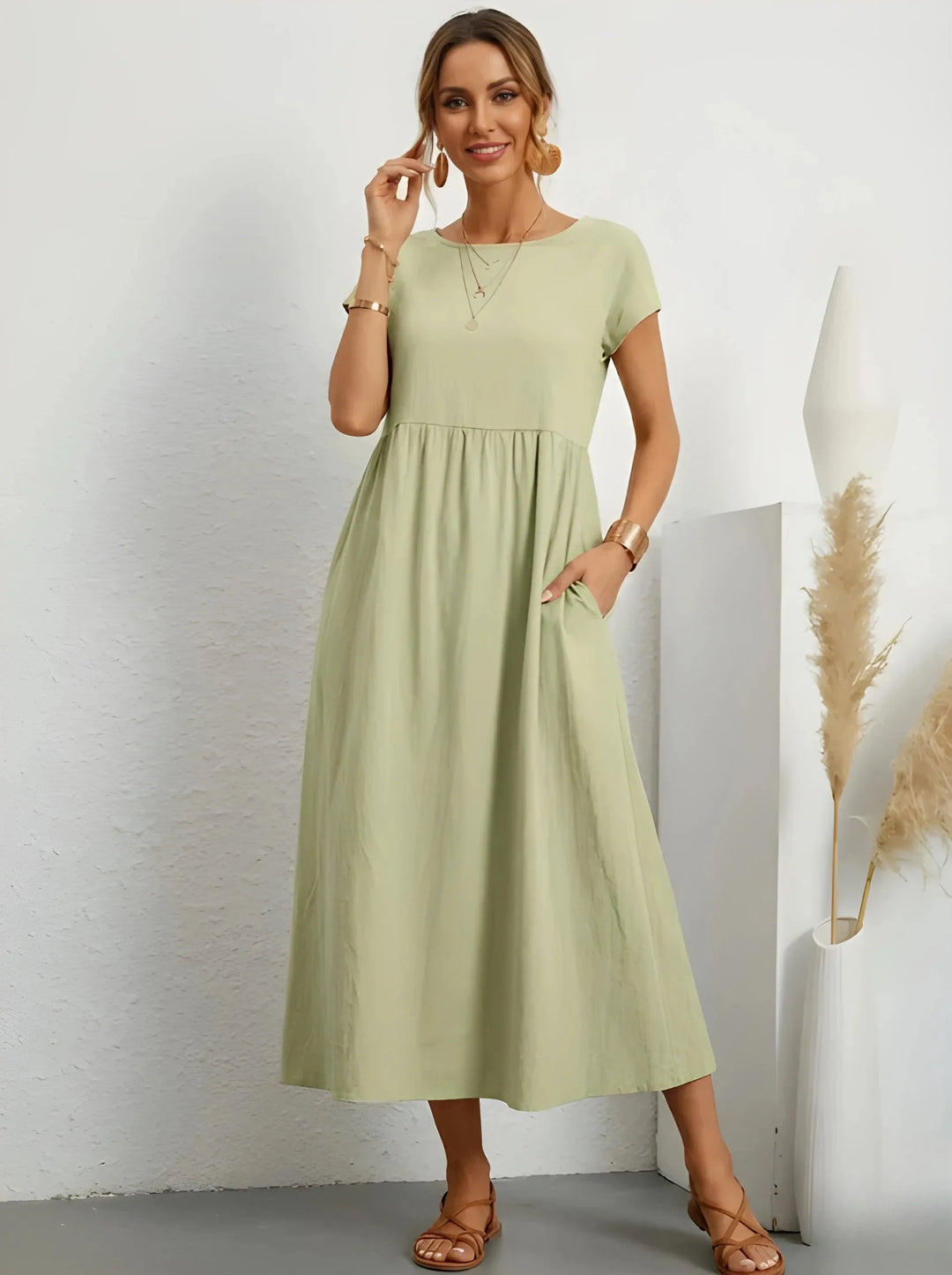 Damen Stilvolles, figurschmeichelndes Sommer-Maxikleid für mit bequemer Passform